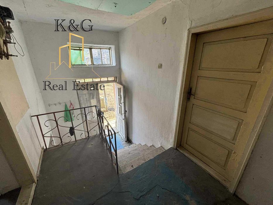 Продава се Къща в с. Дряновец, Област Разград - 60 кв.м за 782 €/кв.м - Снимка #1