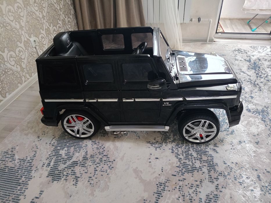 Продам детскую машинку