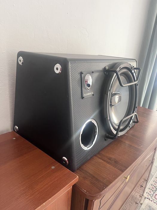 продам саббуфер. 3600w