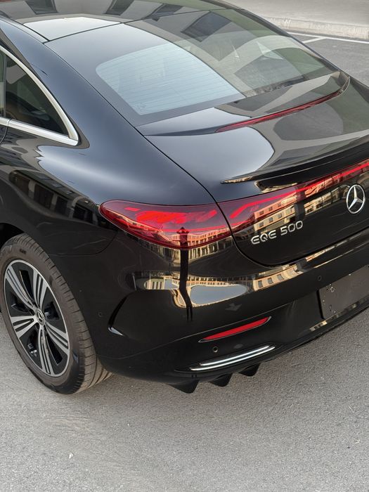 Mercedes Benz Eqe 500 4matic awd 2025год. Седан 681км запас хода Новая