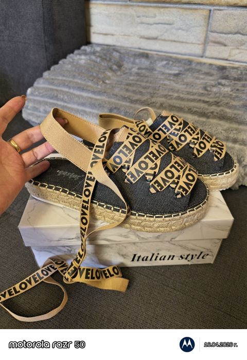 Дамски еспадрили тип сандали и джапанки унисекс