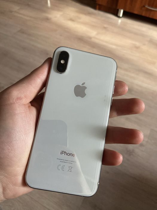 Продаю айфон хс iphone xs на 256гб