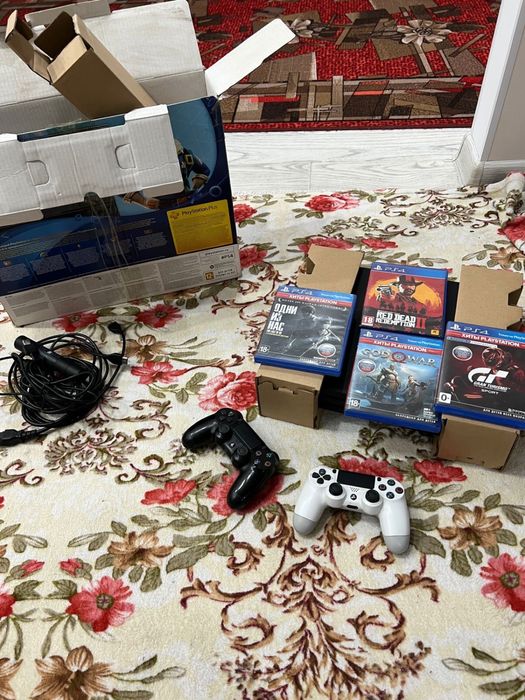Продам Ps4 pro