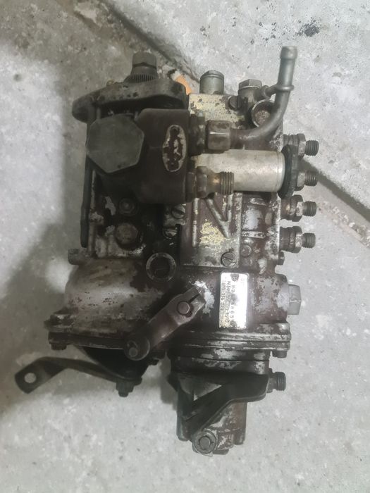 Pompă injecție Bosch VE Mercedes vechi  Cobra– funcțională