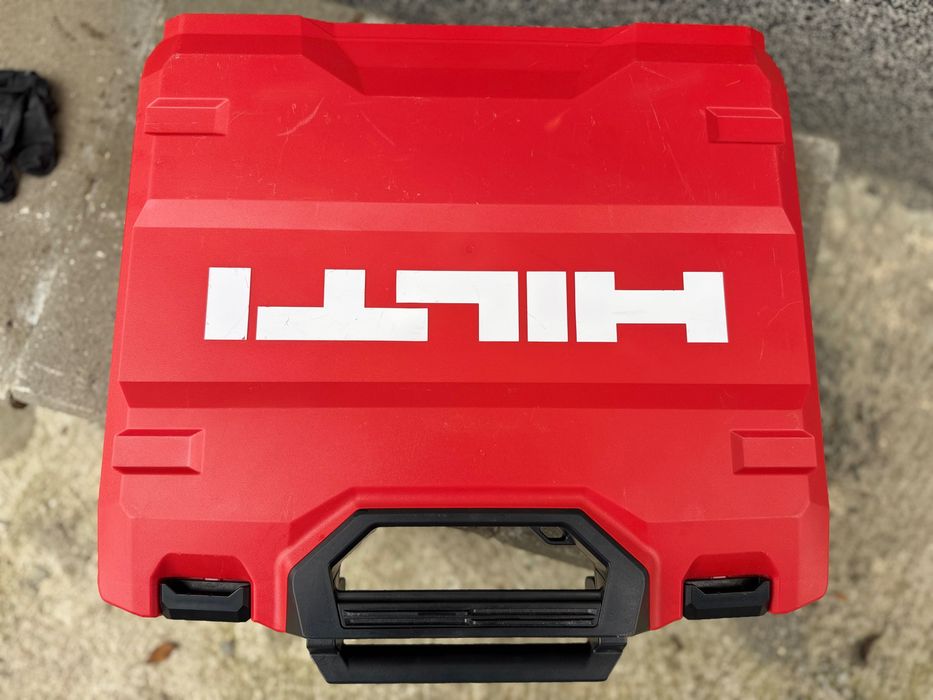 HILTI SF 4-22 NURON акумулаторен винтоверт – 2×4.0Ah, 2025 г.