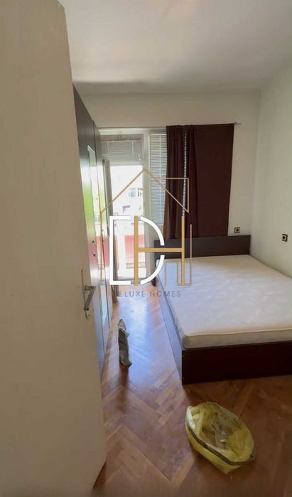 Продава се Двустаен апартамент в Хасково, Център - 60 кв.м за 1322 €/кв.м - Снимка #2