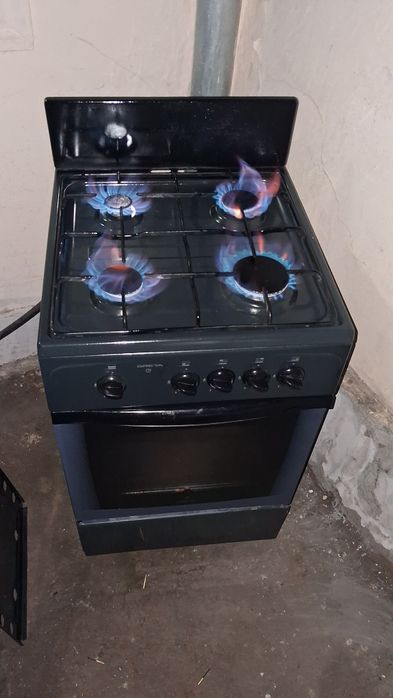 Срочно продаётся газ плита ГЕРЕТА