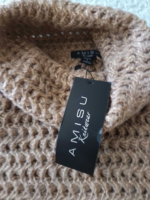 Дамски плътен пуловер