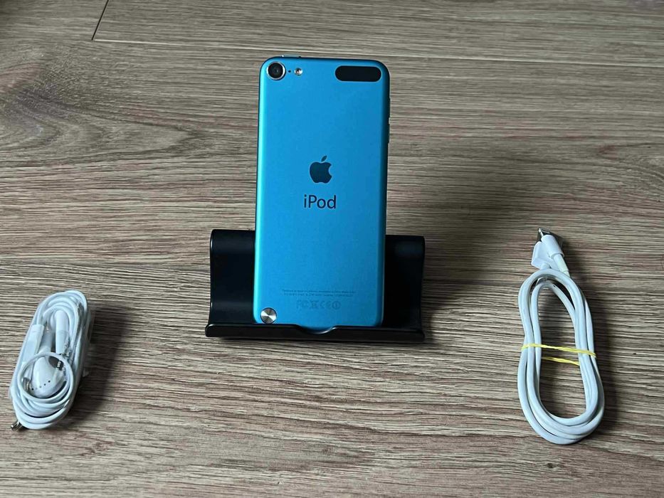 Ipod touch 5th gen 16gb Apple wi-fi, camera, bluetooth+accesorii