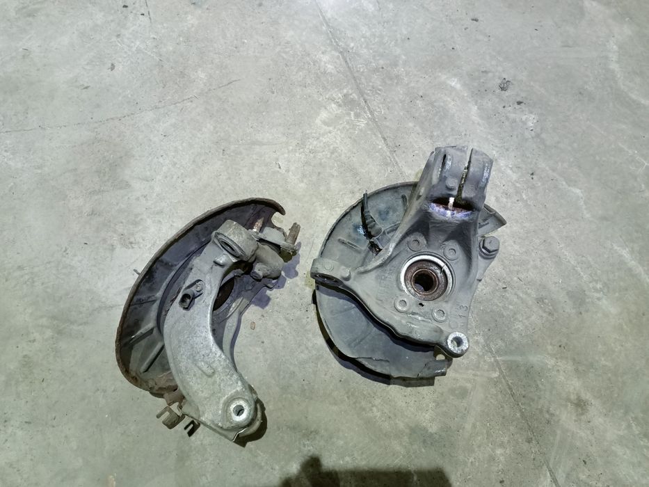 Fuzeta stânga / dreapta fata vw passat cc/ passat b7