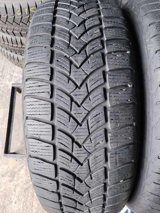 2 anvelope 235 60 18