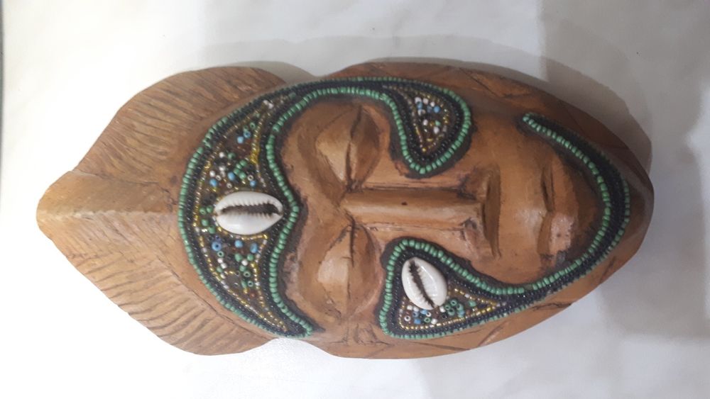Маска из африки