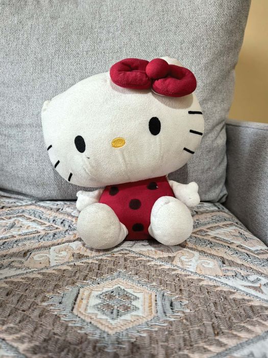 Плюшени играчки различни