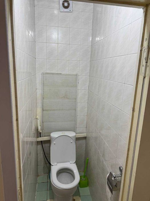 id: 260102 Срочно Чорсу, Коратошда 4 хонали квартира ижарага берилади.