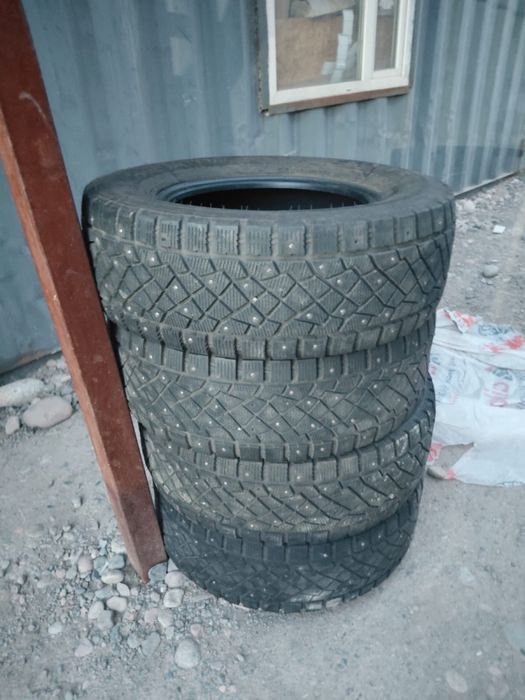 Резина 265/70 R17 болоны