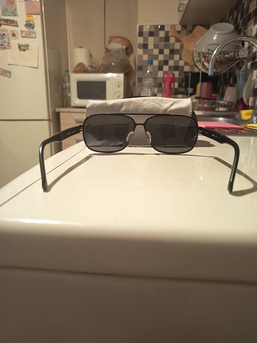 Слънчеви очила GUESS