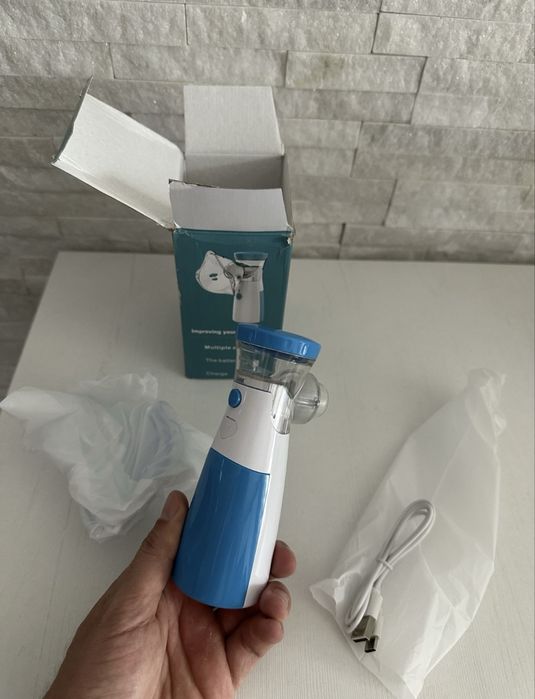 Aparat aerosoli nou pentru copii sau adulti nebulizator