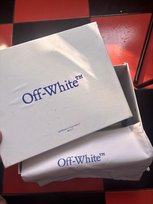 Off white odsy-1000