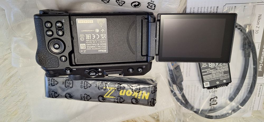 Aparat foto nikon Z30