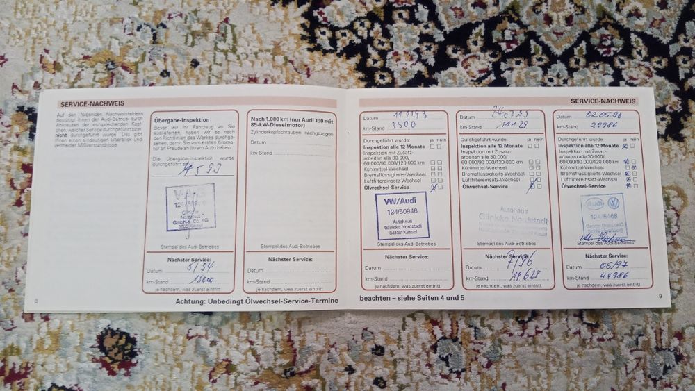 Продам книжку от Ауди