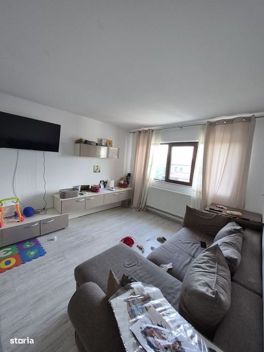 Apartament cu 3 camere decomandat Valea Lupului pe lângă Soleia — fotografia 1