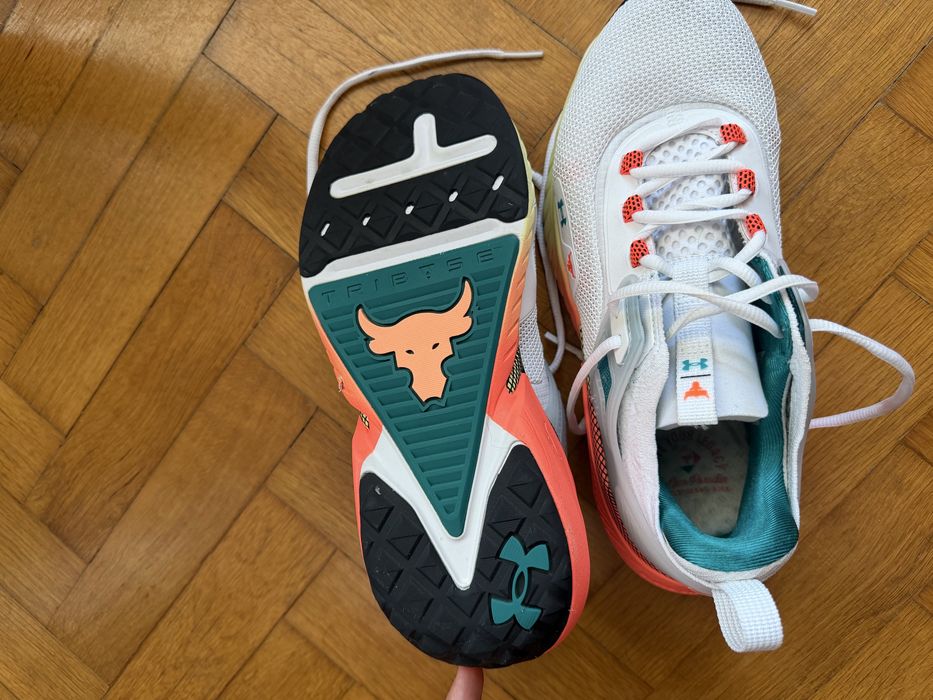 Under Armour Project Rock 5