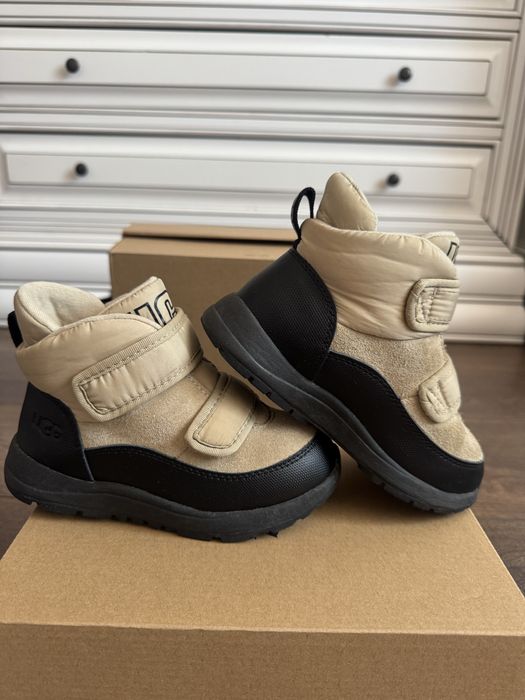 Ghete impermeabile UGG