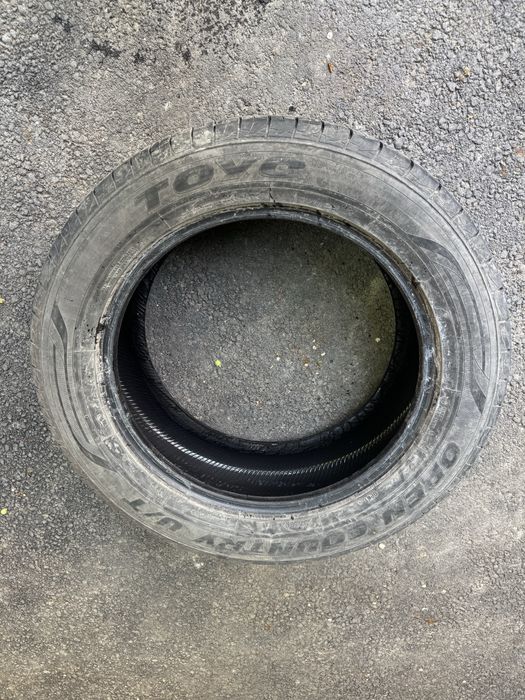 Шины Toyo 285/50/R20 комплект