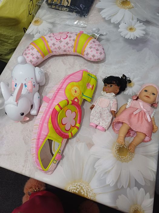 Продаётся фирменный детская игрушки