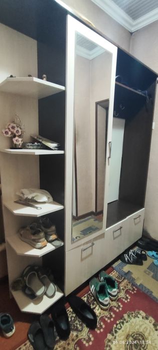 Шкаф для посуды, прихожка