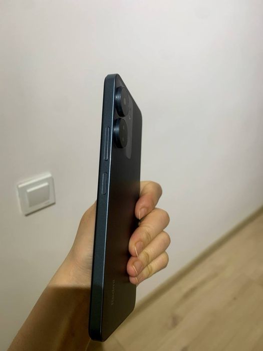 Redmi 13c xolati ideyal