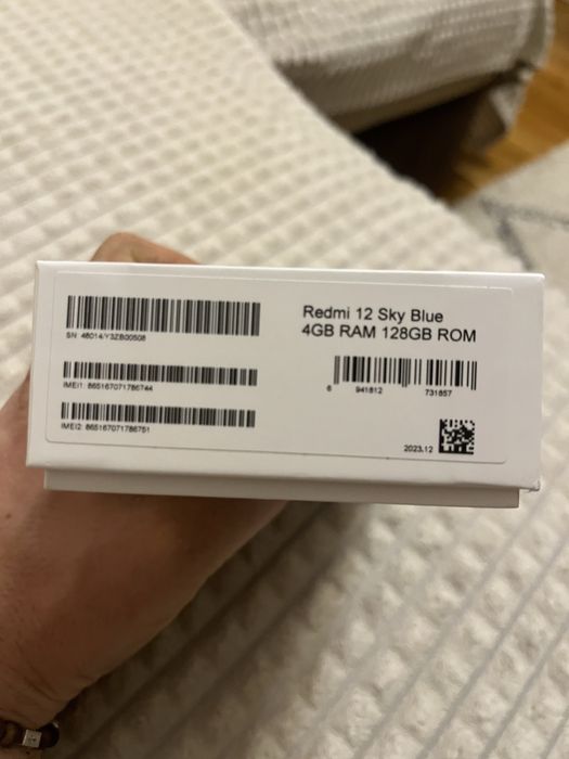 Xiaomi Redmi 12 128GB + 4GB RAM