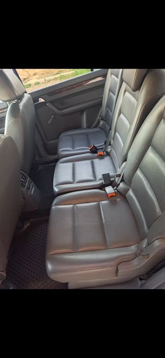 Продавам Volkswagen tauran