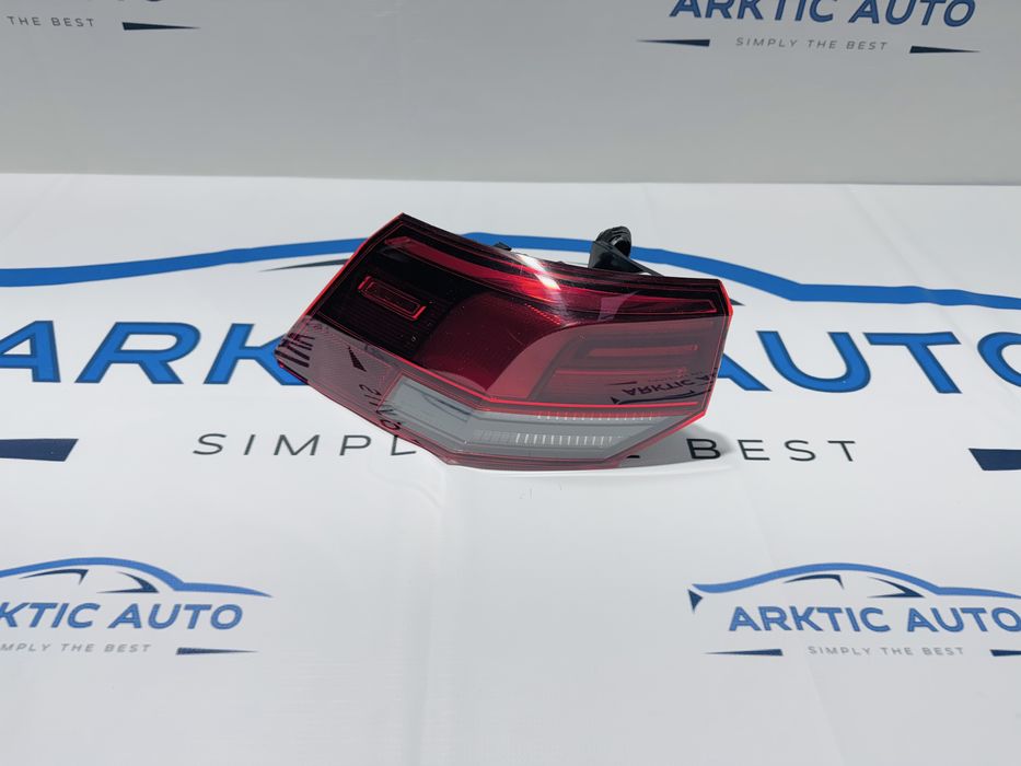 Stop stanga led VW Golf 8 cod 5H0945095C