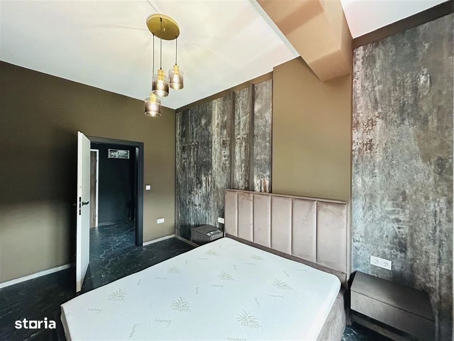 Apartament de închiriat, 3 camere, terasă, loc de parcare