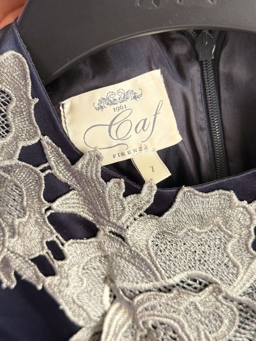 Нарядное платье на девочку (Италия)