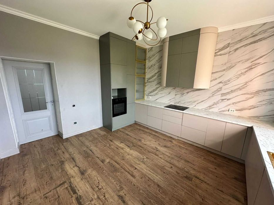 В продаже 6ти ком коттедж Мурина 11