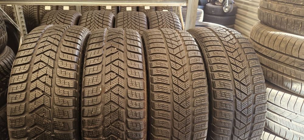4x 205 40 R18 Pirelli Sottozero3 RFT