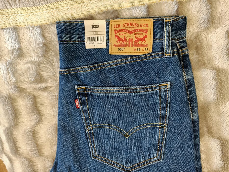 Джинсы мужские Levis