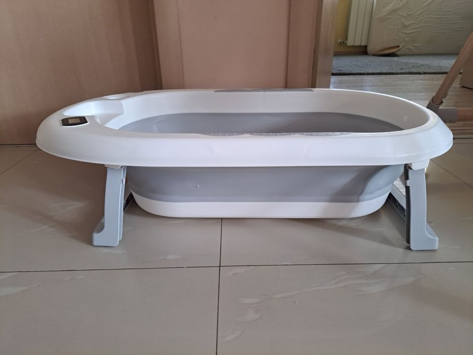 Комплект сгъваема бебешка вана/корито
