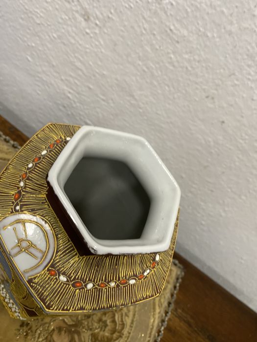 Японска ваза от порцелан сацума