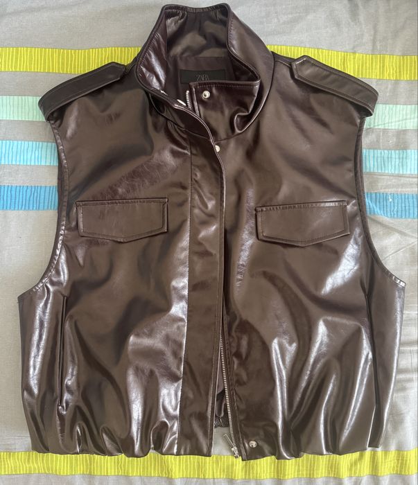 Продам жилет Zara — новый