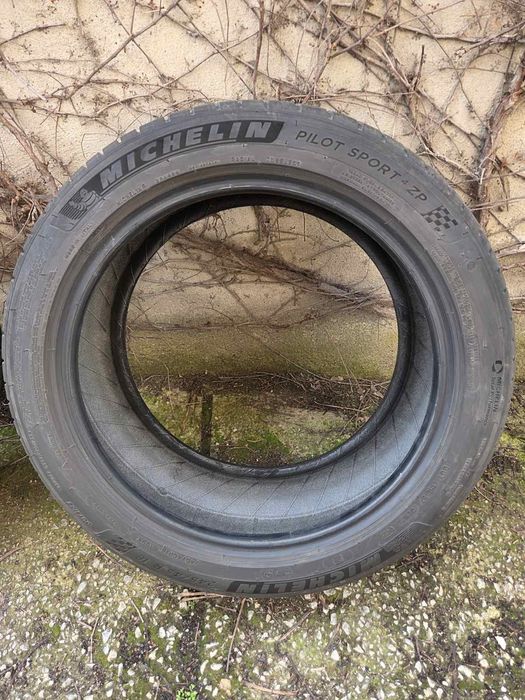 Гуми 245/45/18" Michelin Pilot Sport 4 Run flat. Dot 04/25