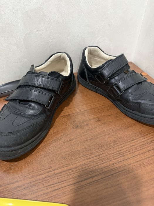 Детская школьная обувь