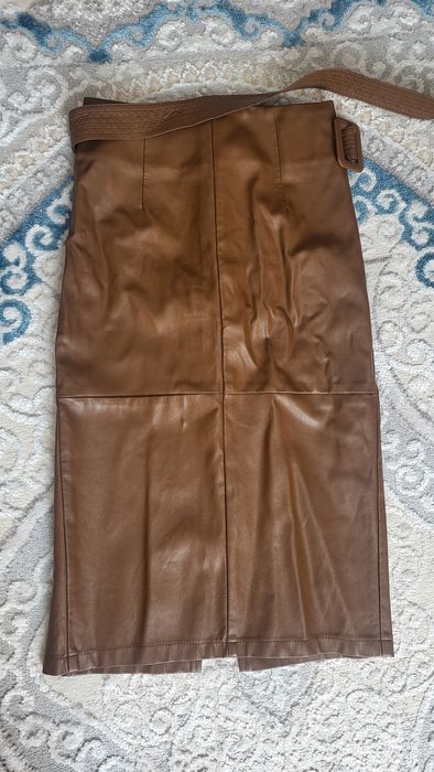 Двойка (кожа, атлас)