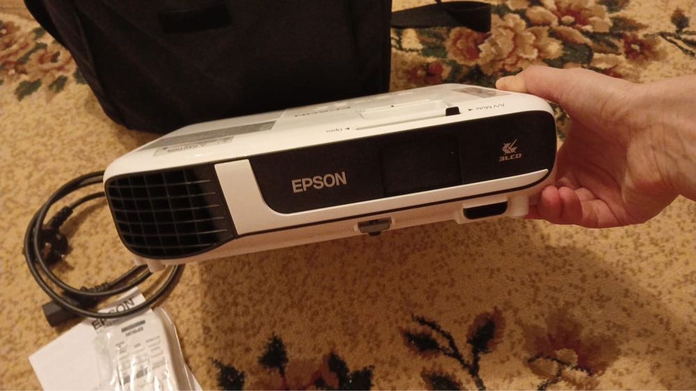 EPSON проектор слайд