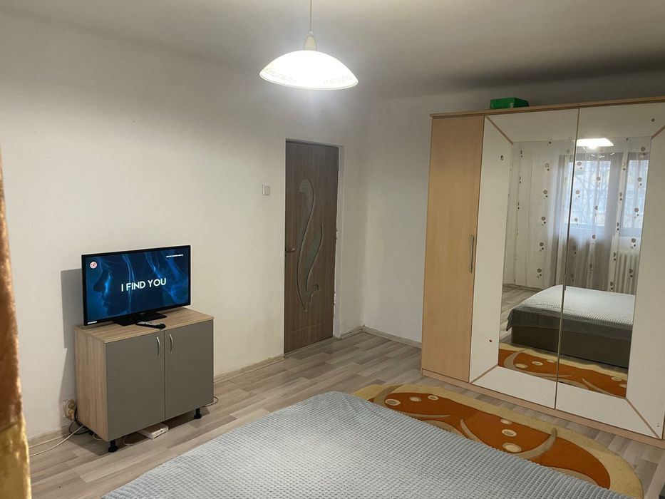 Garsonieră de închiriat