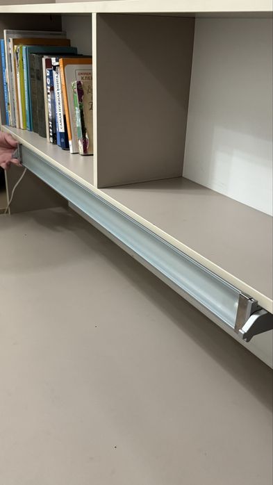 стол для учебы))