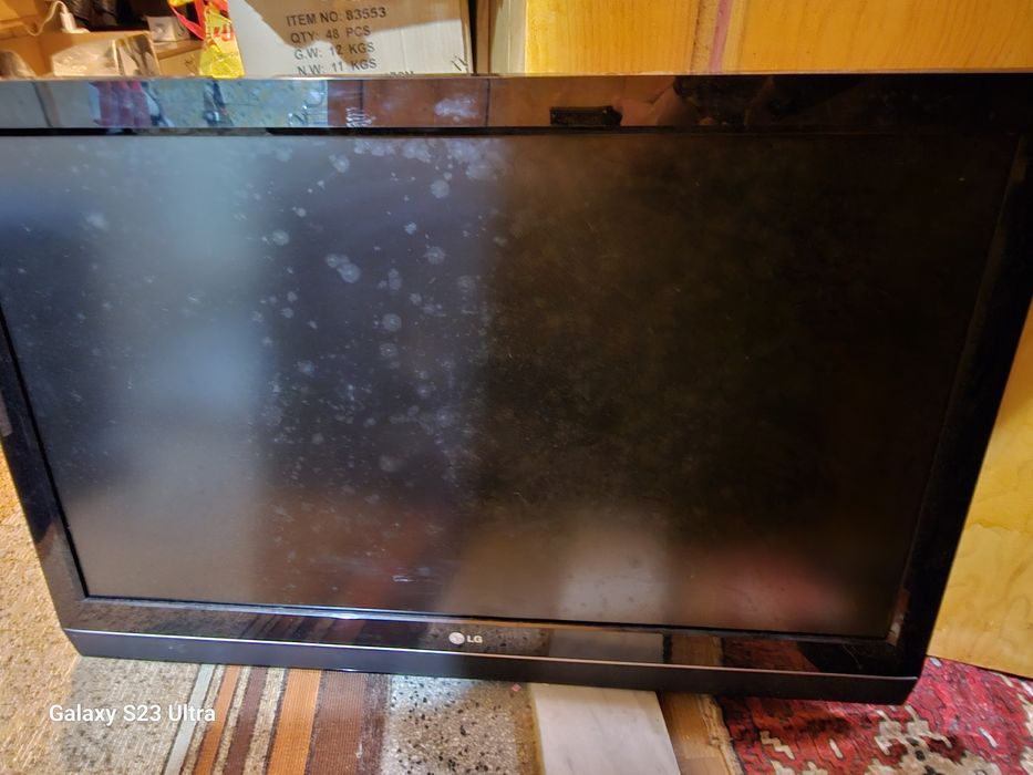 Продавам телевизори за части