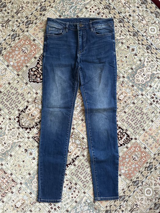 Джинсы женские zara, armani, CK